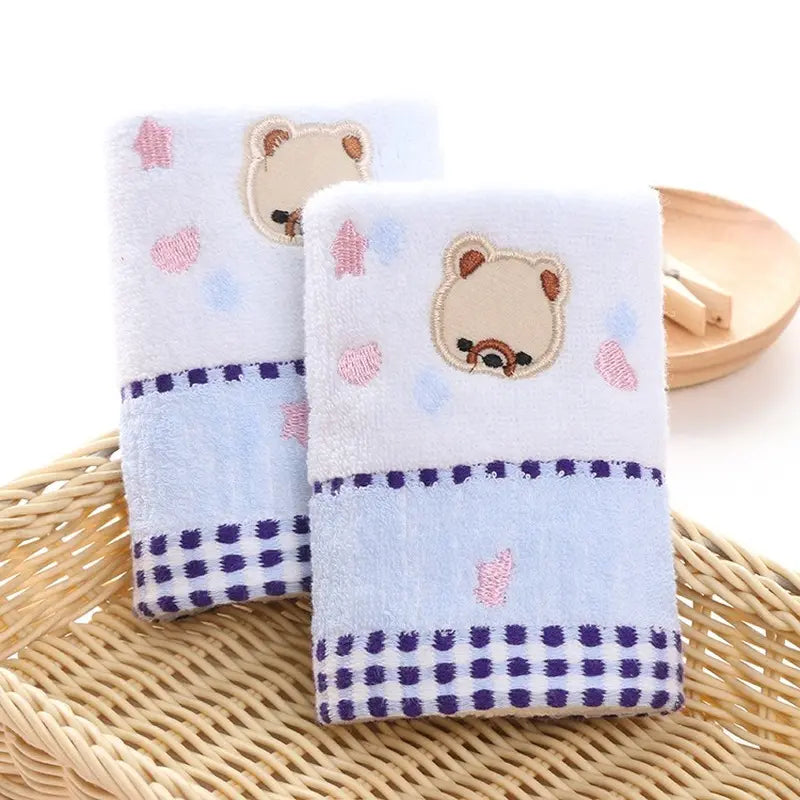 2pcs Soft Cotton Cartoon Bear Face Towels for Kids